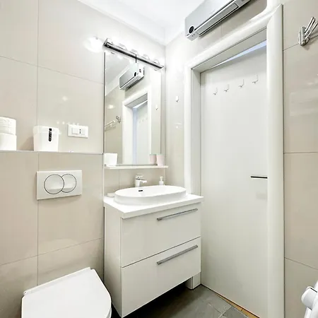 Apartment S'akvarel 6 - New & Modern Studio *
