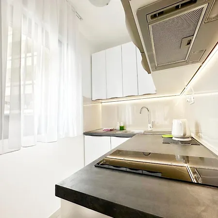 Apartment S'akvarel 6 - New & Modern Studio Split